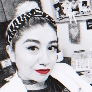 Meet your Posher, Denisse